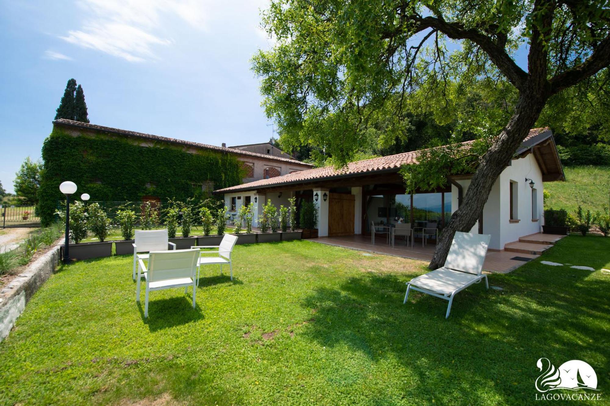 Il Podere Del Bardo Puegnago del Garda Exterior photo
